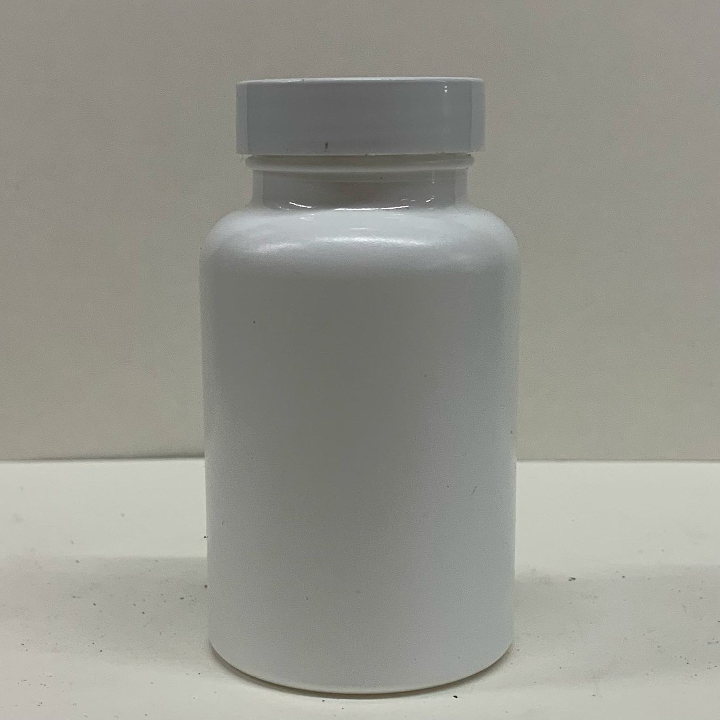 150ml White Pill Bottle with White CR Screw Cap - X0068
