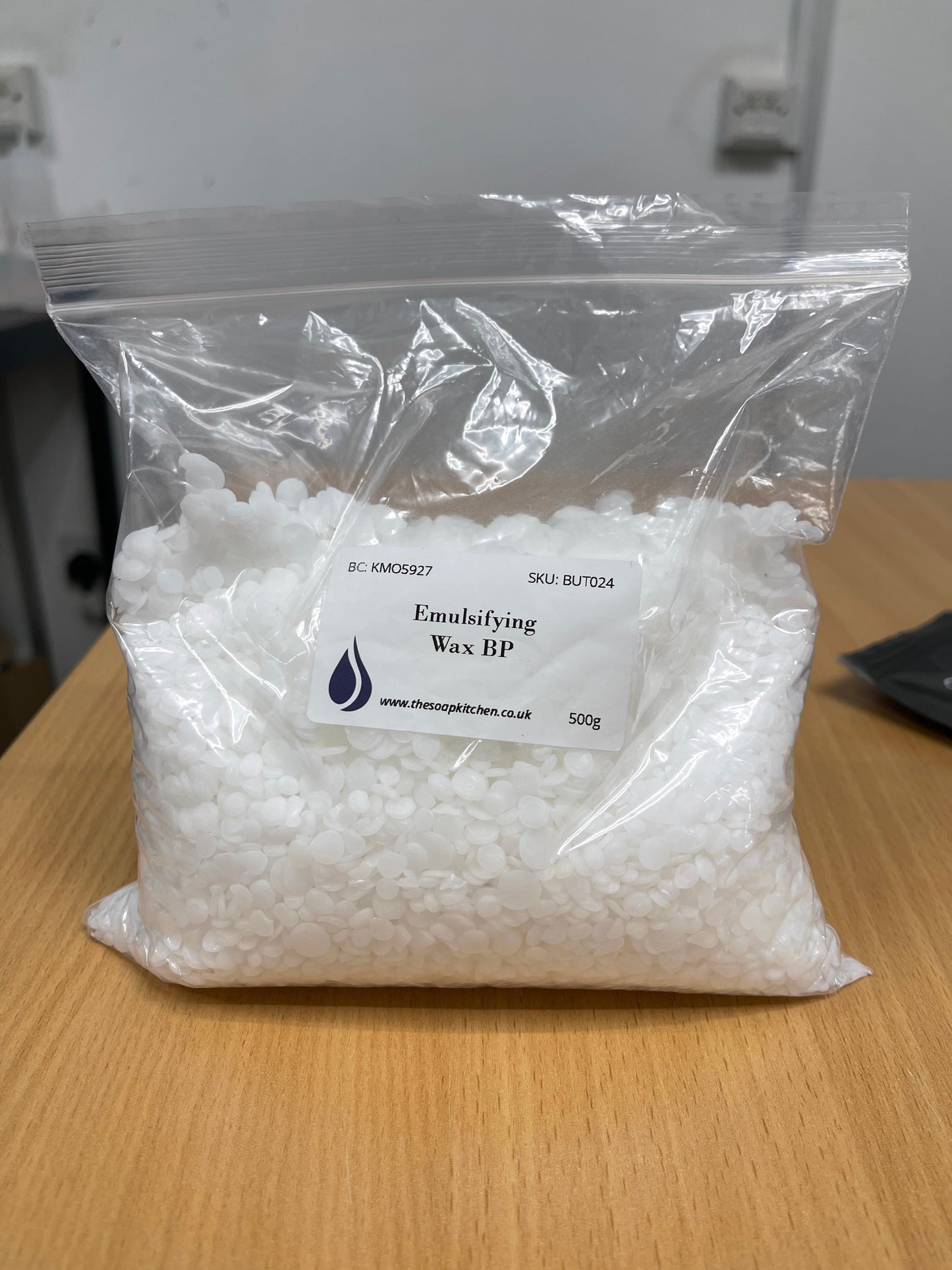 Emulsifying Wax 1kg - Y0301