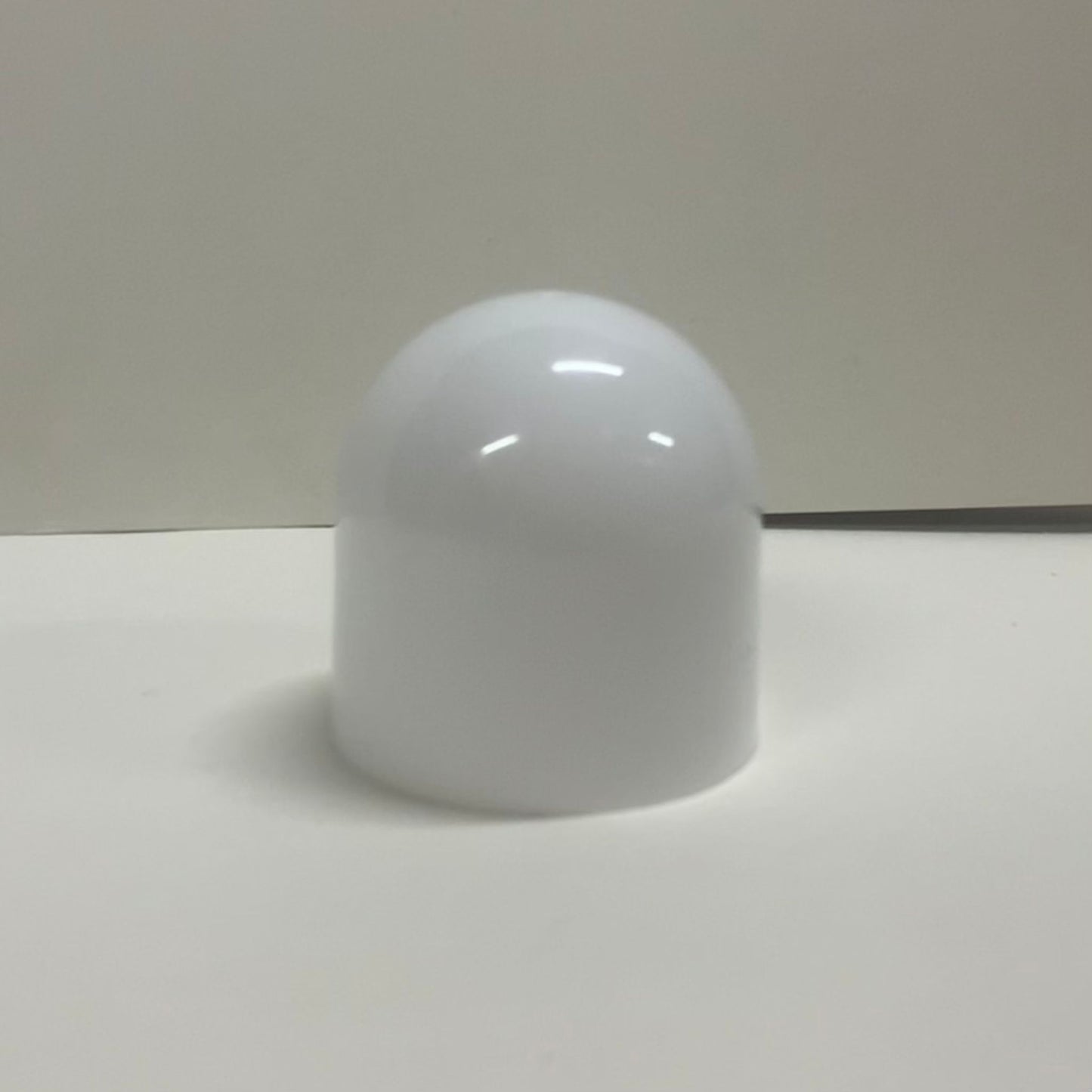 White Domed 'Big Ball' Roll-on Closure - X0295